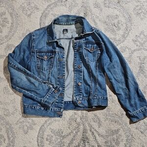 Vintage GAP Classic Blue Denim Jacket